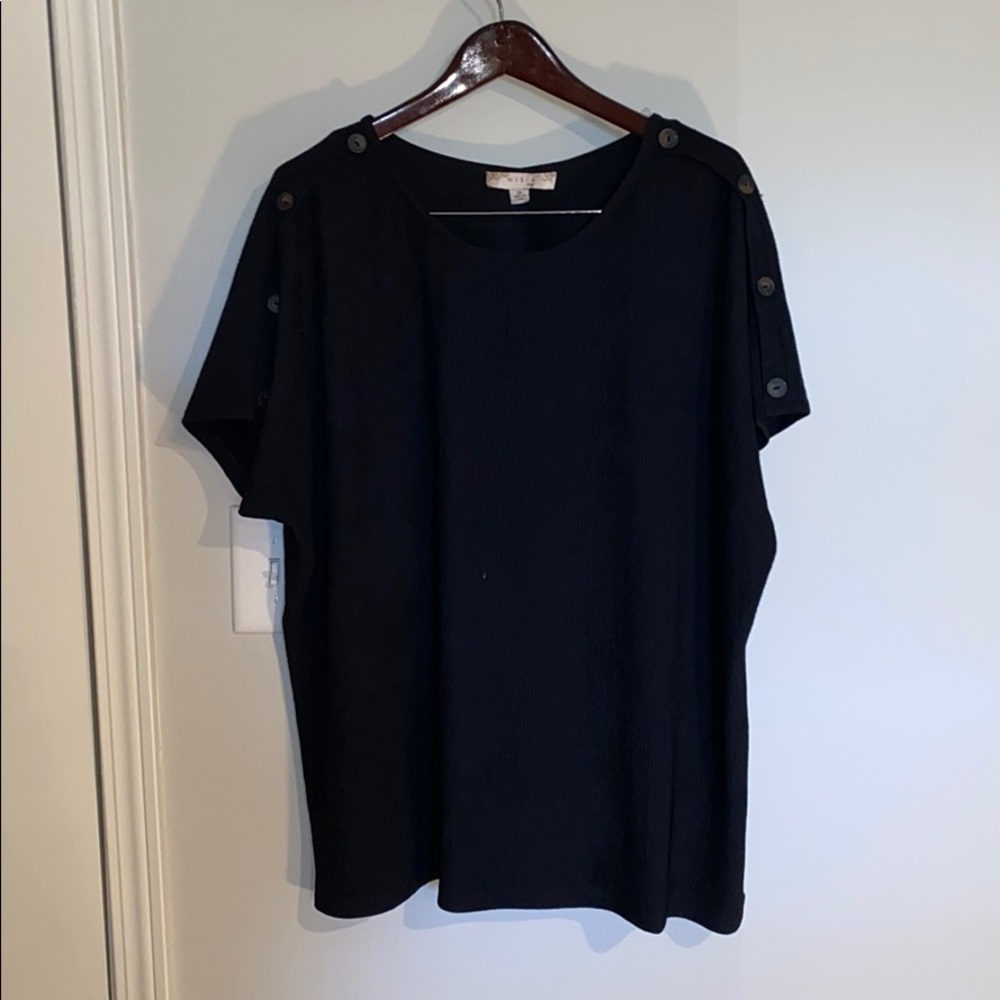 Black top with buttons